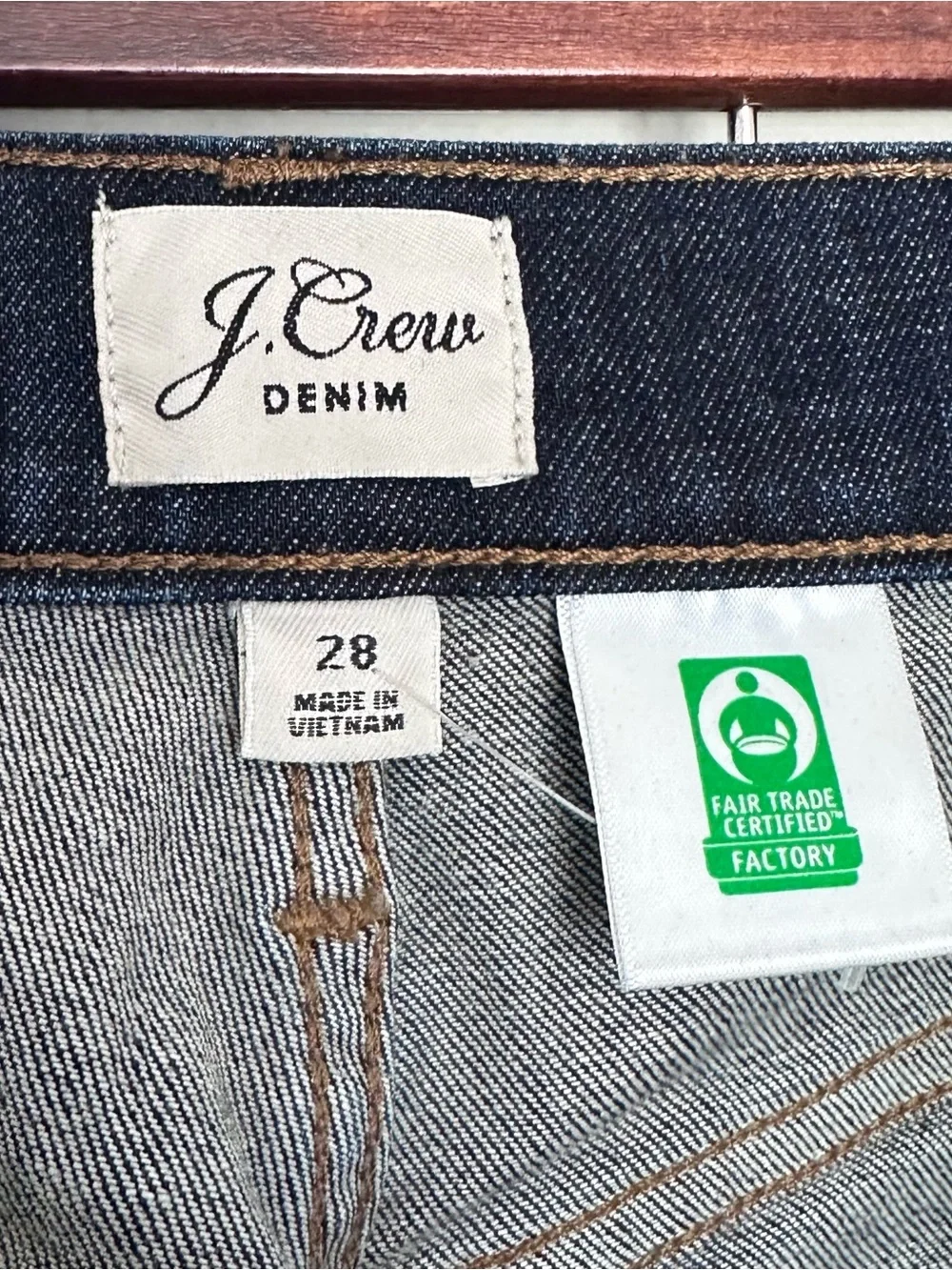 J.Crew Crop Jeans Size 28 Blue Denim Button Pockets Bootcut